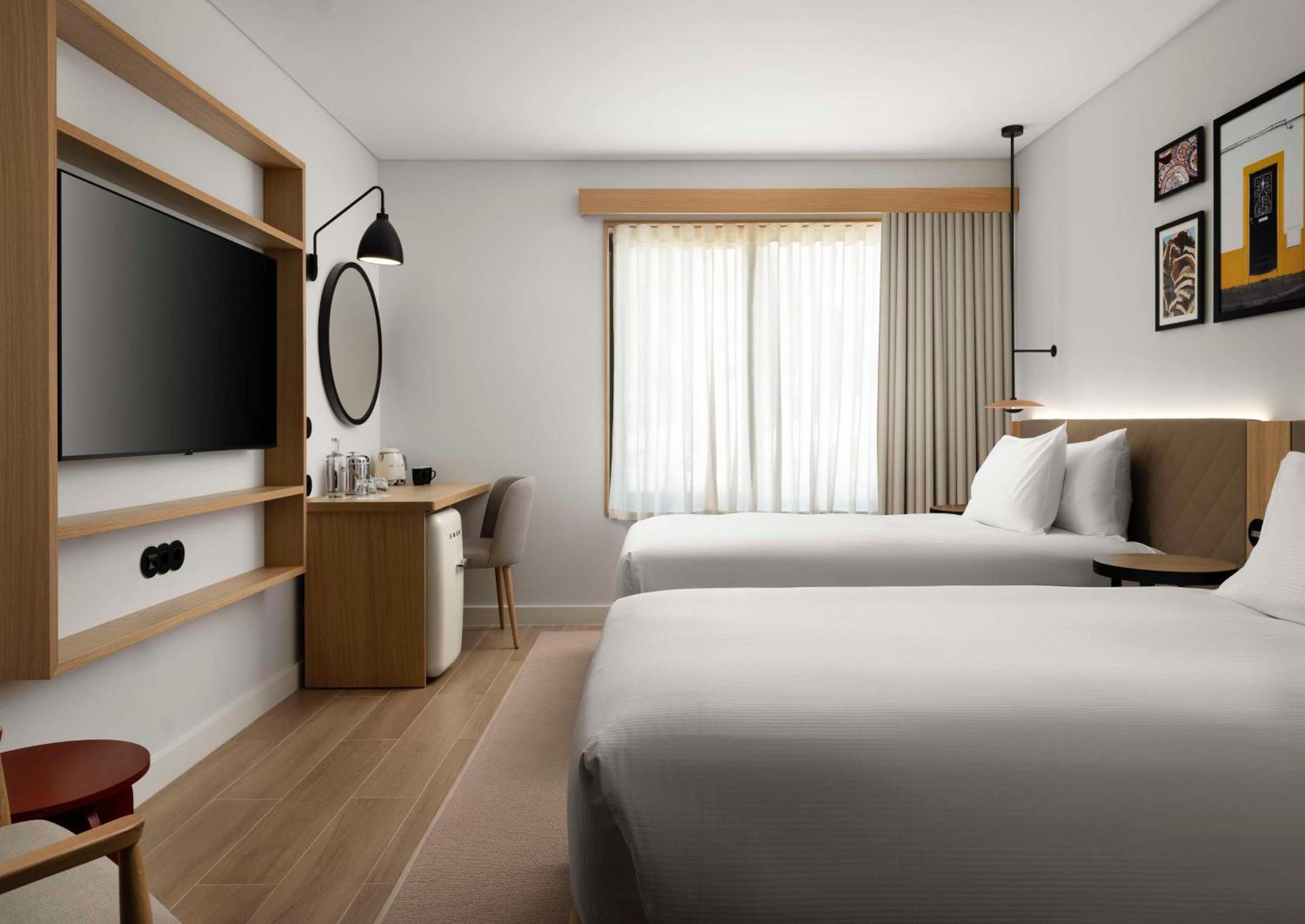 Hilton Garden Inn เอโวรา ภายนอก รูปภาพ