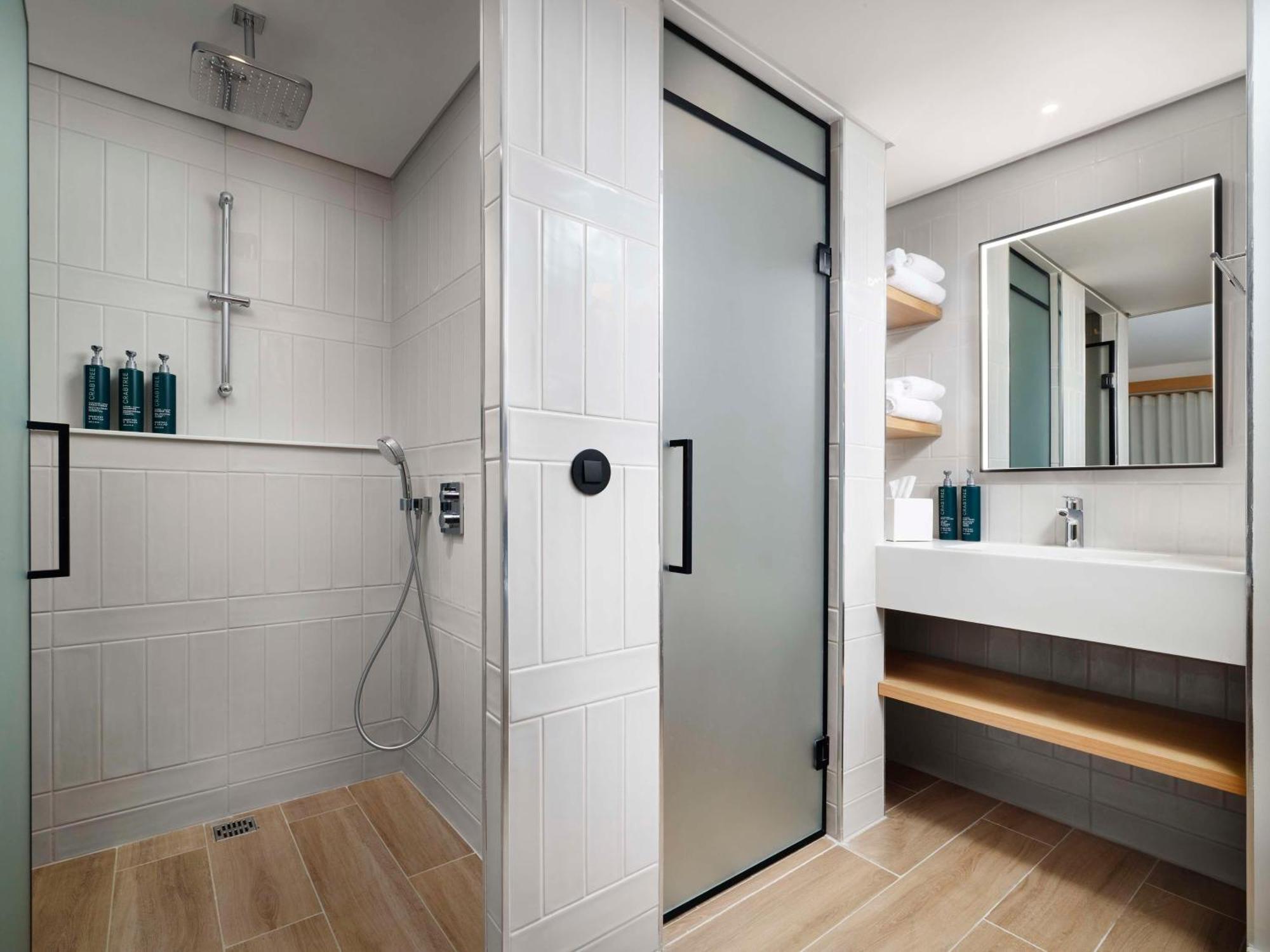 Hilton Garden Inn เอโวรา ภายนอก รูปภาพ
